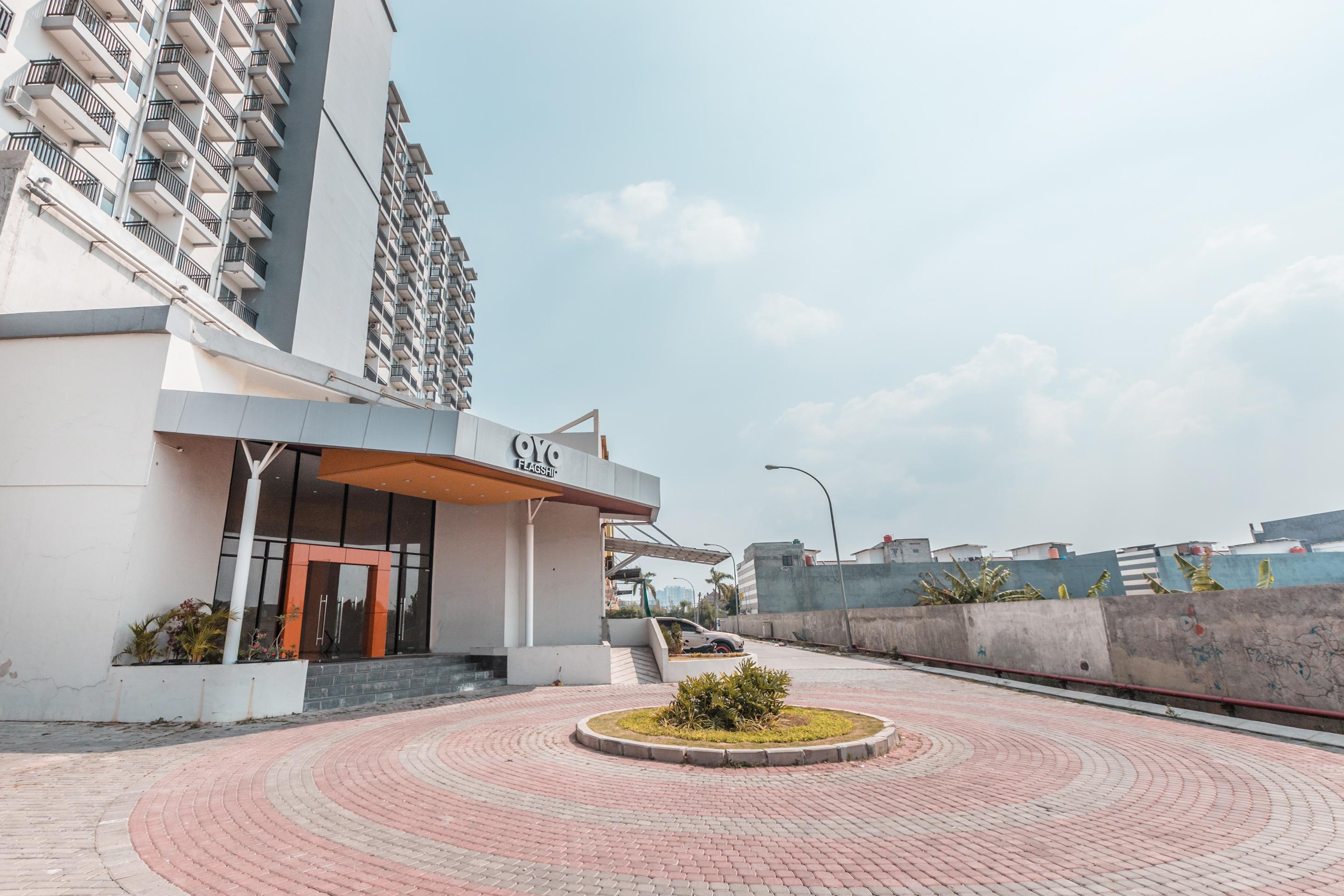 Hotel Vaccinated Staff - OYO Flagship 766 Prima Orchard Bekasi Exterior foto