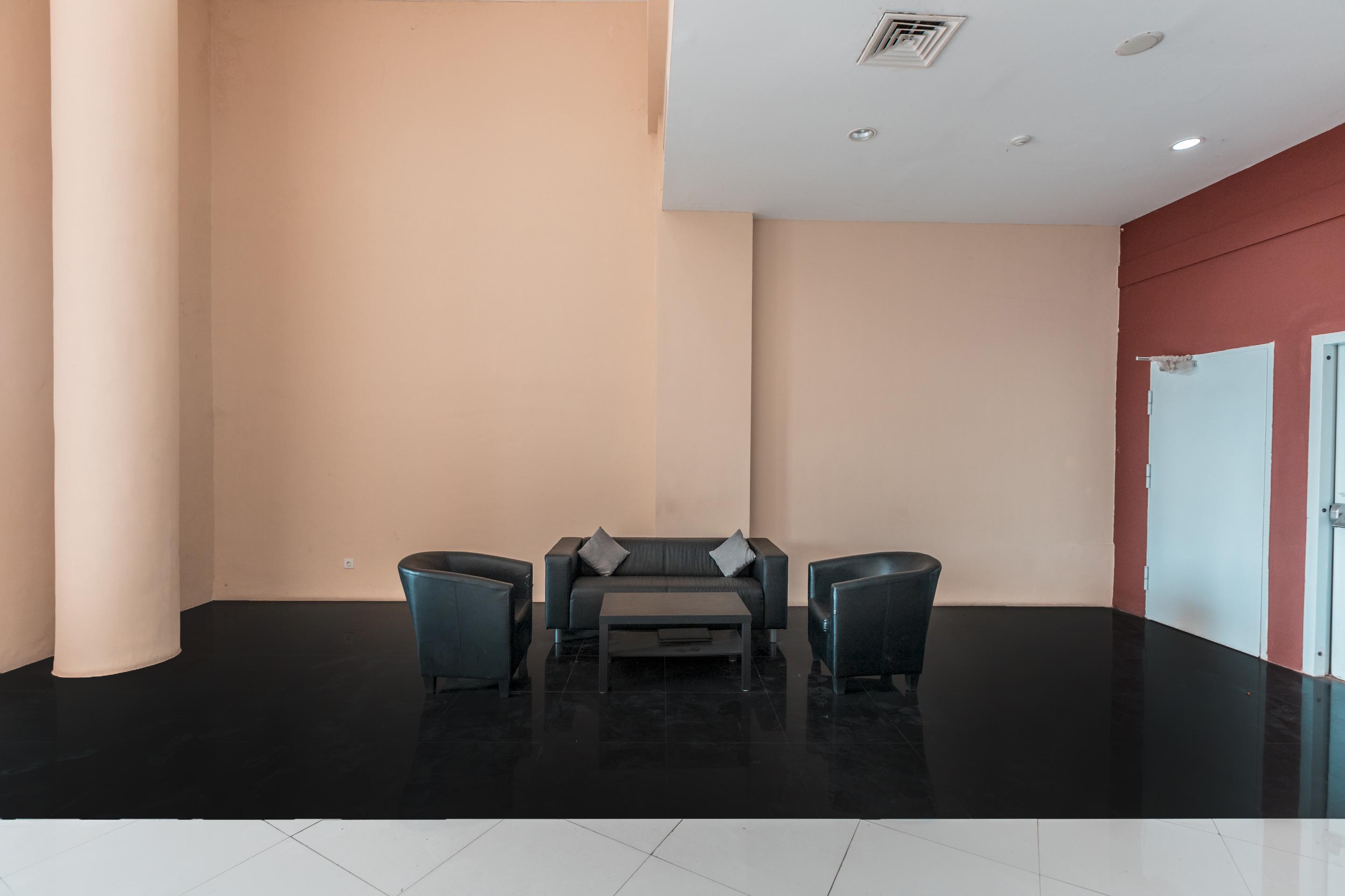 Hotel Vaccinated Staff - OYO Flagship 766 Prima Orchard Bekasi Exterior foto
